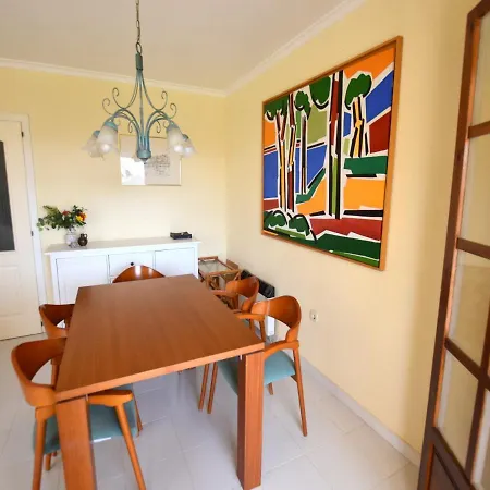 5008 La Isla